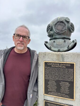 Joe Ross - Underwater Photographer, Trimix Instructor, Author, Digital Marketer