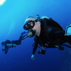 Diving with a backplate and wing for recreational divers.